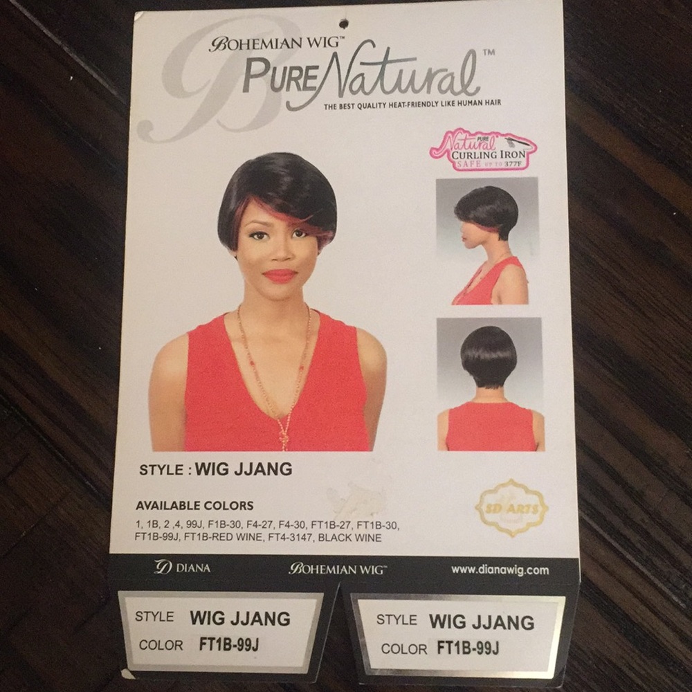 Short Bob - Picture 8 of 8